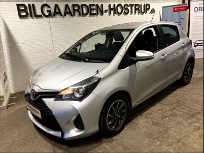 Toyota Yaris VVT-i T2 (2015), 143.000 km, 69.400 Kr.
