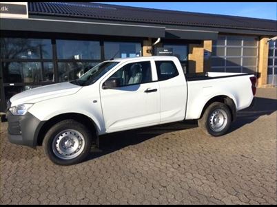 Isuzu D-max Crew Cab 1,9 D Exclusive 3ton 4WD 163HK Pick-Up 6g Aut., 262,760 Kr.