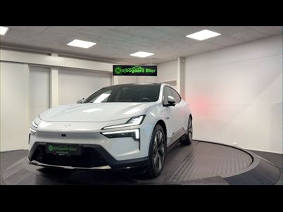 Polestar 4 Long Range (2024), 14.146 km, 369.800 Kr.