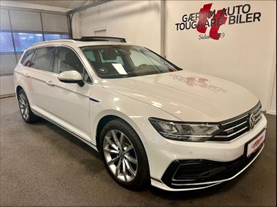 VW Passat GTE+ Variant DSG (2021), 54,000 km, 1,971 Kr.