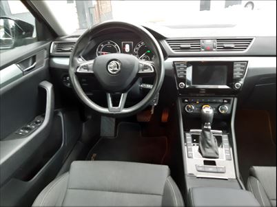 Skoda Superb Combi DSG (2016), 234.000 km, 144.900 Kr.