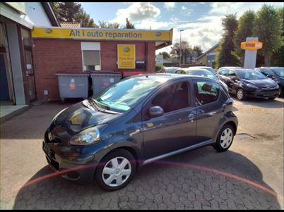 Toyota Aygo 1,0, 158.000 km, 42.900 Kr.