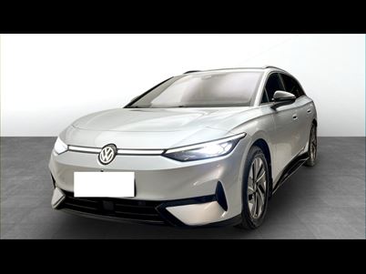 VW ID.7 Style Tourer (2024), 33.000 km, 399.800 Kr.