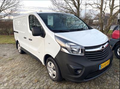 Opel Vivaro CDTi 120 Sportive L1H1 (2015), 179.000 km, 84.500 Kr.