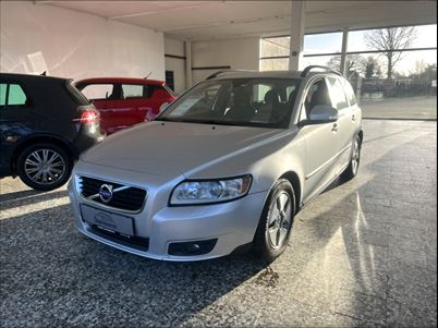 Volvo V50 1.6D Drive Basis (2010), 284.900 km, 47.900 Kr.