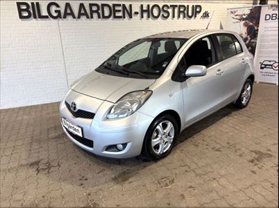 Toyota Yaris T2 (2010), 138,000 km, 49,900 Kr.