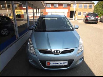 Hyundai i20 1,4 Comfort 100HK 5d (2010), 244.000 km, 39.800 Kr.