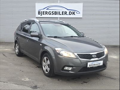 Kia Cee´d CRDi 115 Active Fashion SW (2010), 190.300 km, 23.900 Kr.