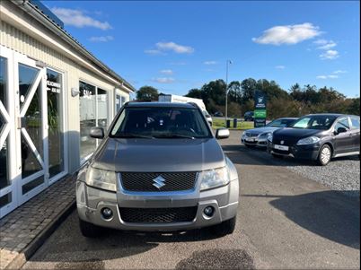 Suzuki Grand Vitara DDiS GLS Van (2006), 220.000 km, 15.900 Kr.