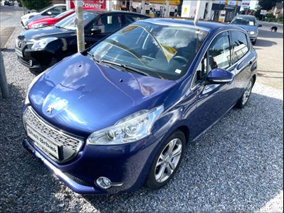 Peugeot 208 VTi Allure Sky (2012), 147,000 km, 48,800 Kr.