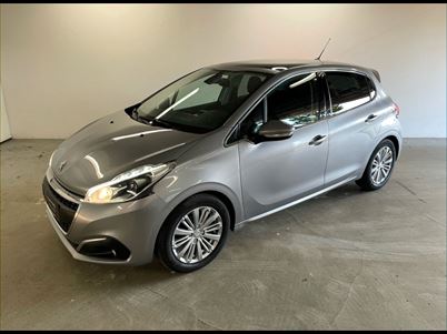 Peugeot 208 1,5 BlueHDi Infinity 100HK 5d 6g, 104,900 Kr.