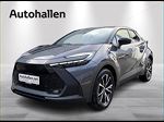 Toyota C-HR 2,0 Plugin-hybrid Style Smart Bi-tone E-CVT 223HK 5d Trinl. Gear, 11.000 km, 409.800 Kr.