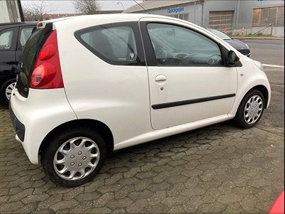 Peugeot 1,0 3d (2008), 84.000 km, 34.900 Kr.