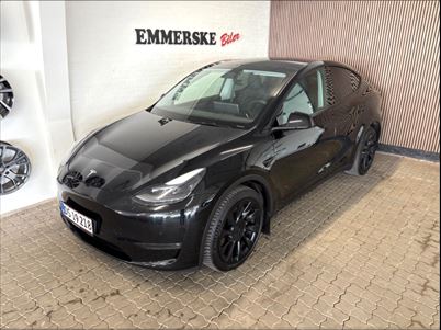 Tesla Model Y Long Range AWD (2022), 112.000 km, 234.900 Kr.