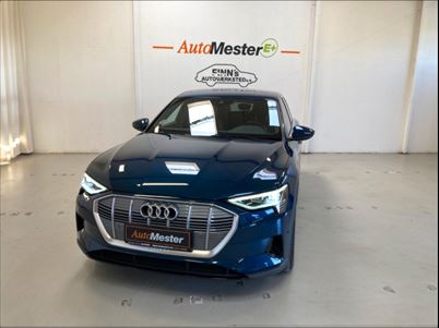 Audi e-tron quattro (2021), 32.000 km, 319.900 Kr.