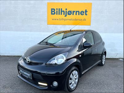 Toyota Aygo VVT-i T2 Air (2012), 145.000 km, 39.800 Kr.