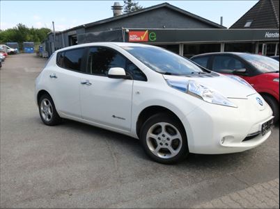 Nissan Leaf Tekna (2017), 61.289 km, 79.800 Kr.