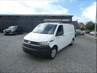 VW Transporter TDi 110 Kassevogn lang (2021), 28.000 km, 189.800 Kr.