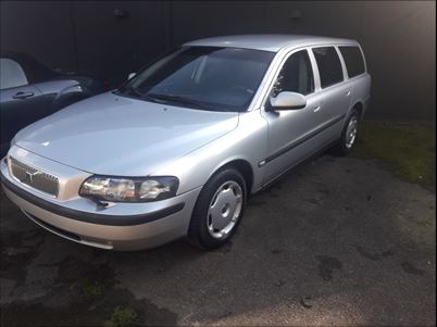 Volvo V70 2,4 (2001), 458.000 km, 24.900 Kr.