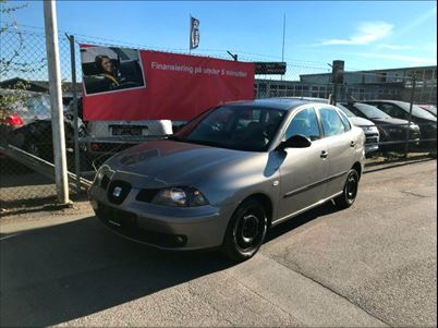 Seat Cordoba 12V Select (2004), 133,000 km, 15,000 Kr.