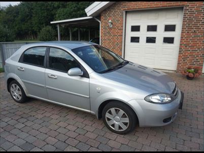 Chevrolet Lacetti 1,4 SX A/C 94HK 5d, 175,000 km, 5,800 Kr.