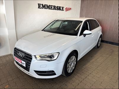 Audi A3 TDi 110 Attraction (2015), 230.000 km, 99.600 Kr.