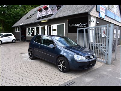 VW Golf V 1,4 Trendline 75 (2004), 168.000 km, 39.999 Kr.