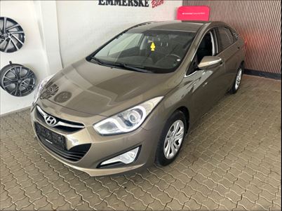 Hyundai i40 CRDi 115 Comfort (2012), 120.000 km, 69.900 Kr.