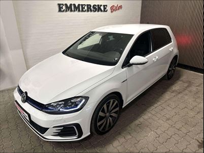 VW Golf VII GTE DSG (2018), 103.000 km, 179.900 Kr.