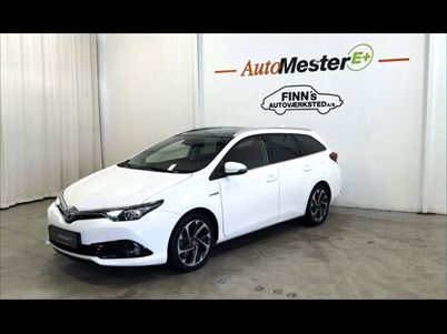 Toyota Auris Hybrid H2 Style Skyview CVT (2015), 155.000 km, 109.900 Kr.