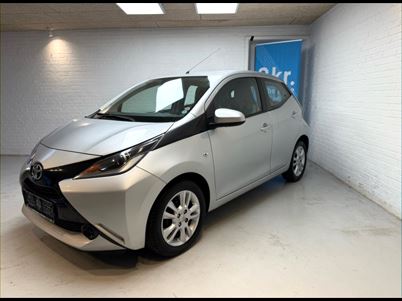 Toyota Aygo 1,0 VVT-I X-Play + Plus pakke 69HK 5d, 157.000 km, 57.800 Kr.