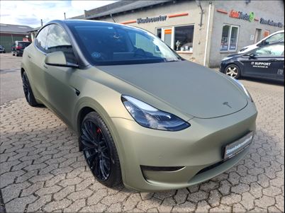 Tesla Model Y Performance AWD (2022), 29,000 km, 389,900 Kr.