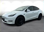 Tesla Model Y Long Range AWD (2022), 16.000 km, 359.900 Kr.