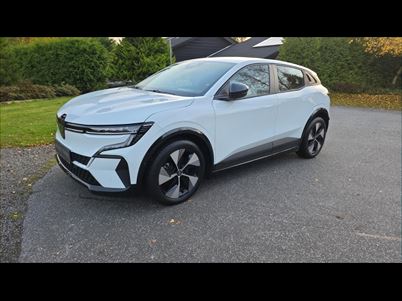 Renault Mégane E-Tech Equilibre (2023), 19.000 km, 189.980 Kr.