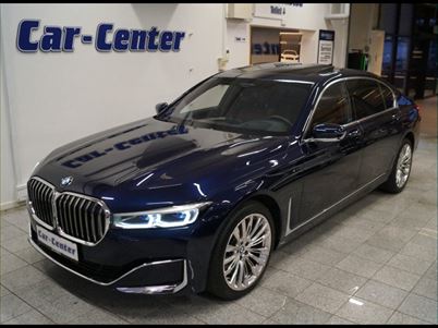 BMW M760Li 6,6 xDrive aut., 66.000 km, 15.100 Kr.