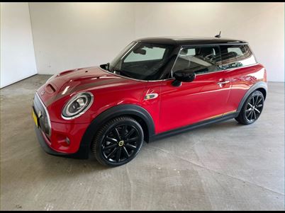 Mini Cooper SE EL Experience 184HK 3d Aut., 22,400 km, 169,900 Kr.