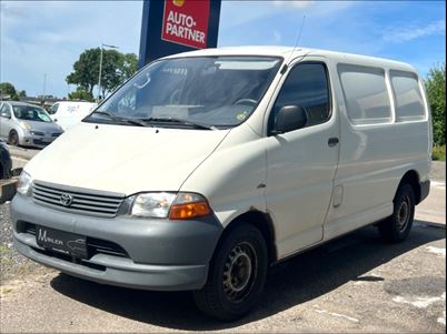 Toyota HiAce D-4D 88 Komfort kort (2005), 224,000 km, 40,000 Kr.