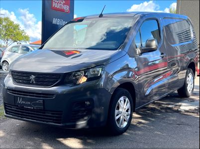 Peugeot Partner BlueHDi 130 L2V2 Ultimate EAT8 Van (2020), 49.000 km, 149.700 Kr.