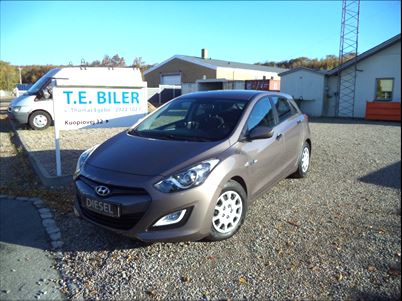 Hyundai i30 1,6 CRDi 110 Style Eco (2013), 148.000 km, 89.900 Kr.