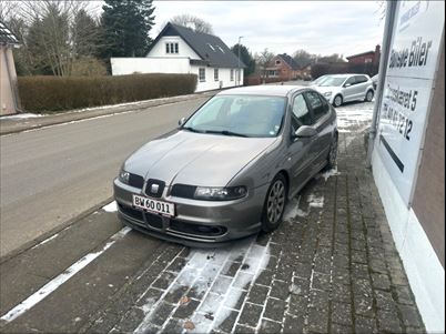 Seat Leon T FR (2005), 263.000 km, 42.800 Kr.