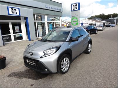 Toyota Aygo X Active s-CVT (2022), 62.000 km, 157.900 Kr.