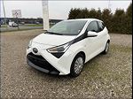Toyota Aygo 1,0 VVT-I X-plore DAB+ 72HK 5d (2019), 56.800 km, 79.900 Kr.