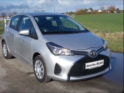 Toyota Yaris VVT-i T2 (2015), 41.000 km, 89.900 Kr.
