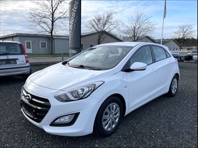 Hyundai i30 AKTIV PLUS 1,6 CRDI 110 HK. 5D. (2016), 90,000 km, 84,500 Kr.