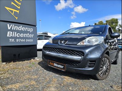 Peugeot 107 (2010), 209.000 km, 18.000 Kr.