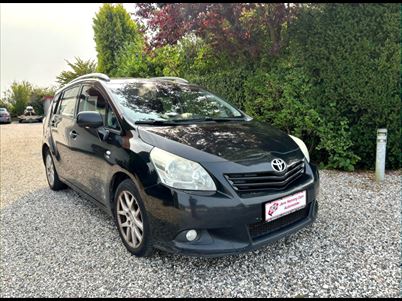 Toyota SportsVan 2,2 D-4D D-CAT T3+ 150HK Van 6g, 281.000 km, 49.900 Kr.