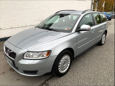 Volvo V50 (2010), 204.000 km, 59.828 Kr.