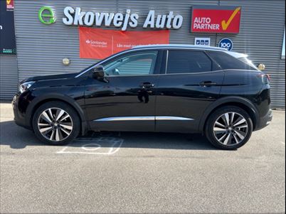 Peugeot 3008 BlueHDi 120 Allure EAT6 (2018), 136.000 km, 184.900 Kr.