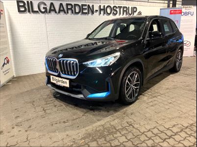 BMW iX1 xDrive30 (2023), 37.000 km, 269.900 Kr.