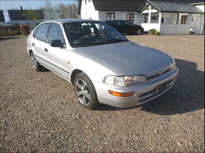 Toyota Corolla (1992), 205,000 km, 19,800 Kr.